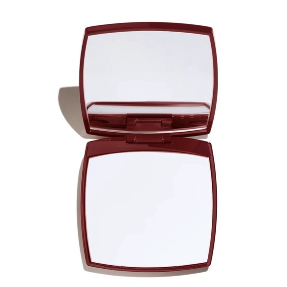 CHANEL Limited Edition Compact Mirror Duo Rouge Noir - Picture 2 of 12